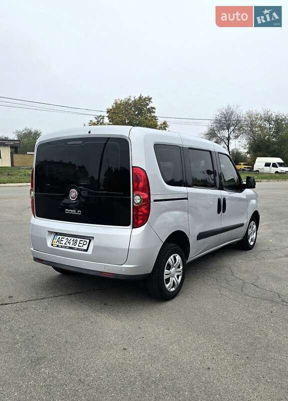 Fiat Doblo 2011