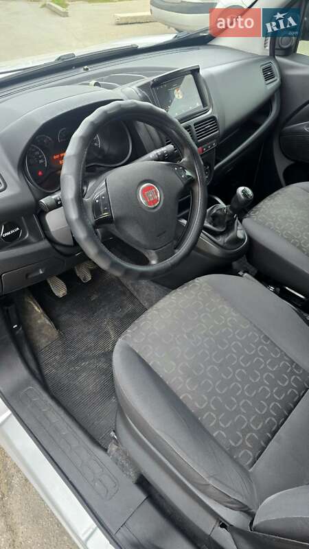 Fiat Doblo 2011