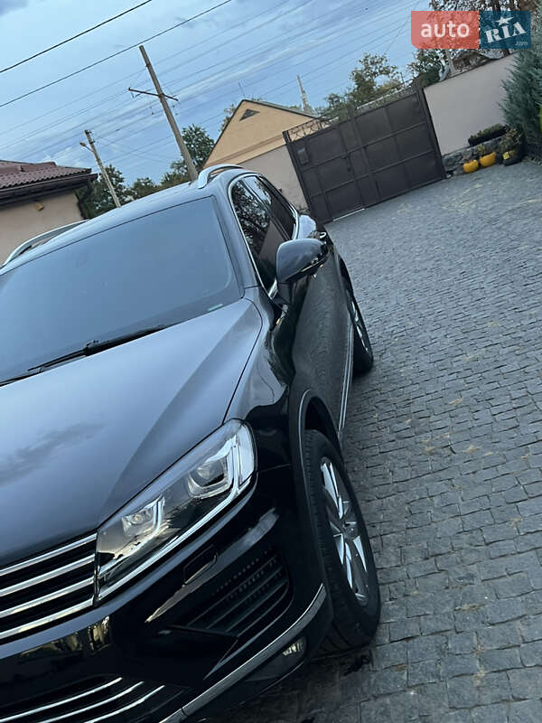 Volkswagen Touareg 2015