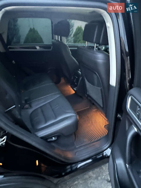 Volkswagen Touareg 2015