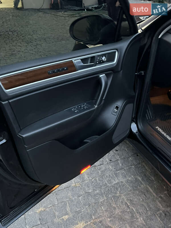 Volkswagen Touareg 2015