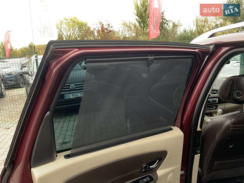 Renault Grand Scenic 2014