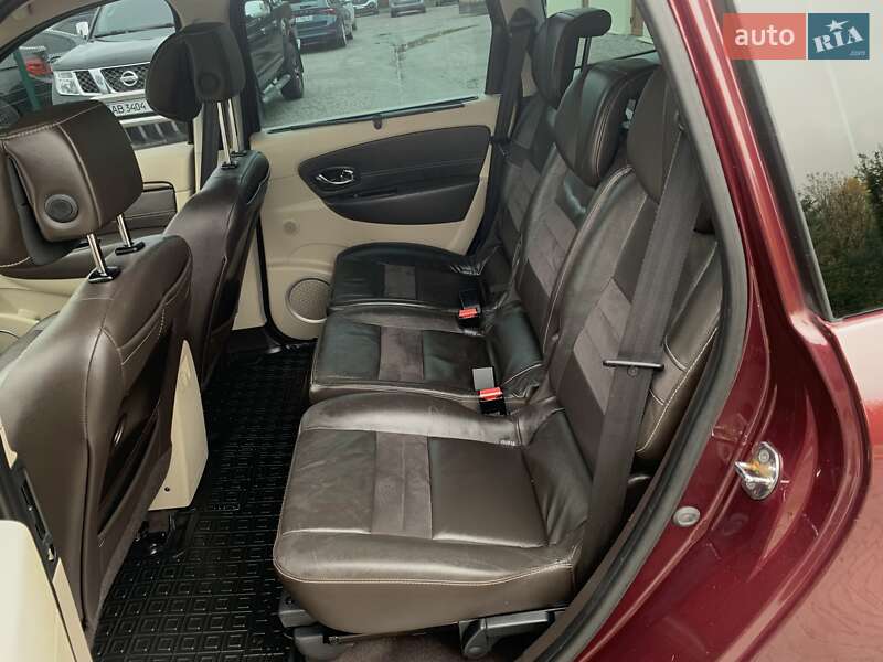 Renault Grand Scenic 2014