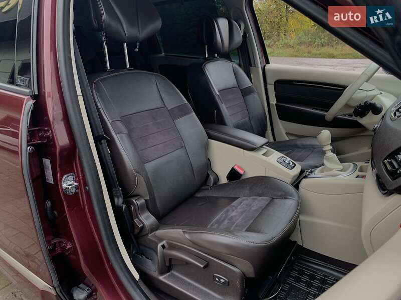 Renault Grand Scenic 2014