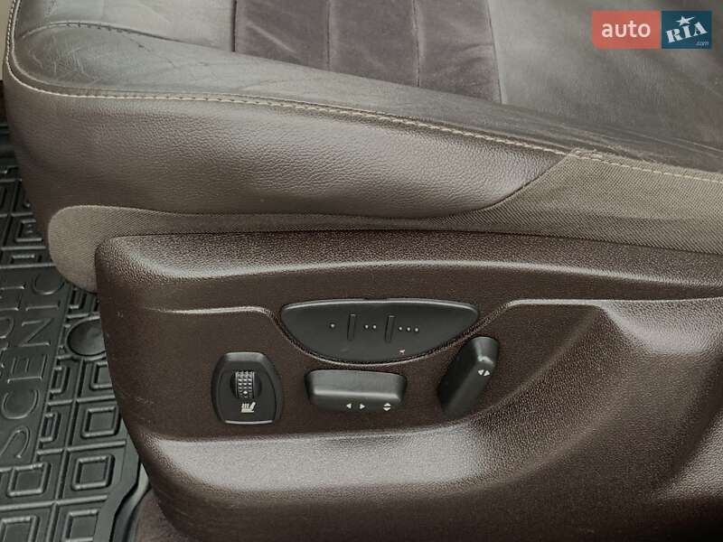 Renault Grand Scenic 2014