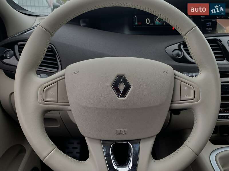 Renault Grand Scenic 2014