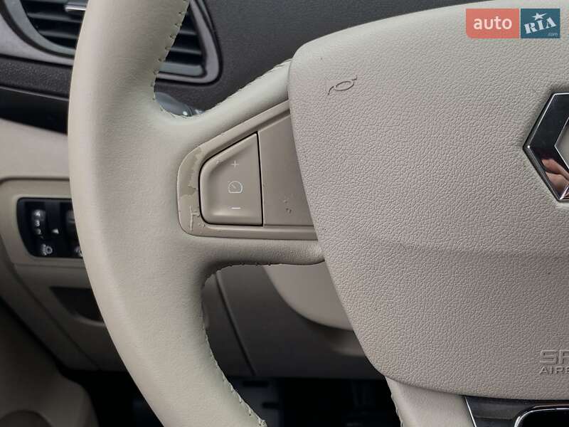 Renault Grand Scenic 2014