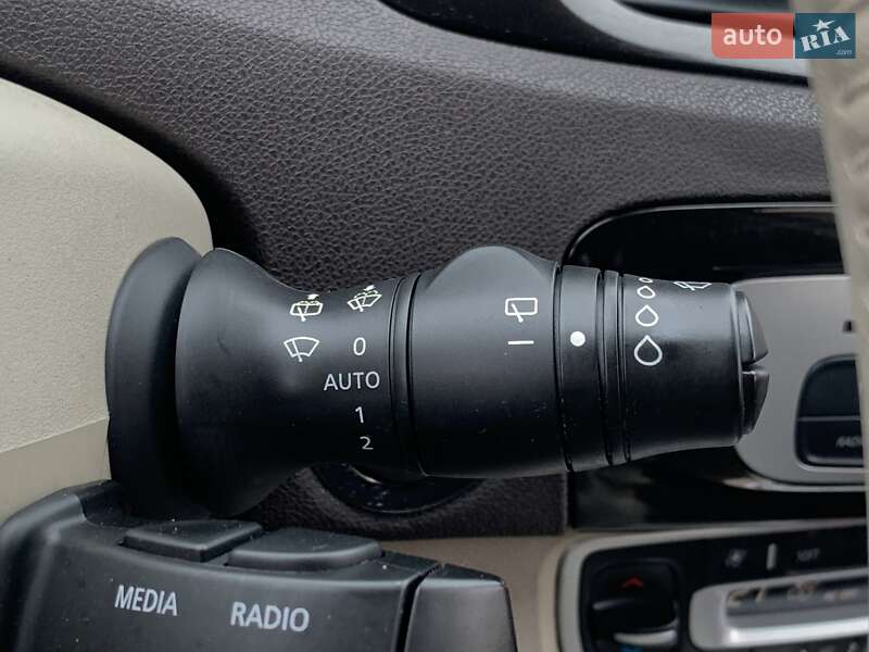 Renault Grand Scenic 2014