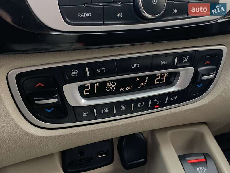 Renault Grand Scenic 2014