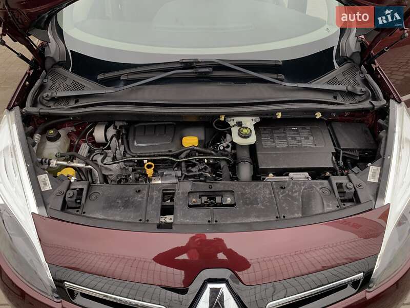 Renault Grand Scenic 2014