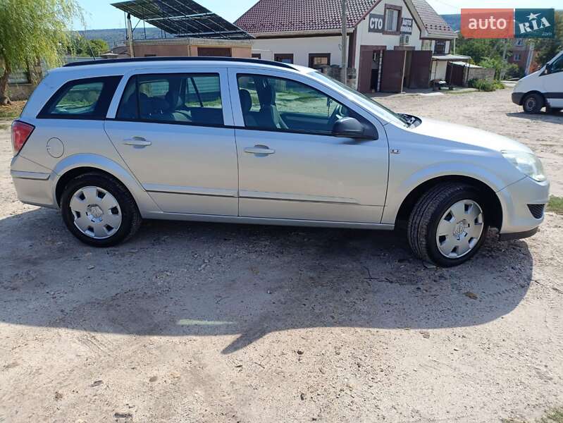Opel Astra 2008