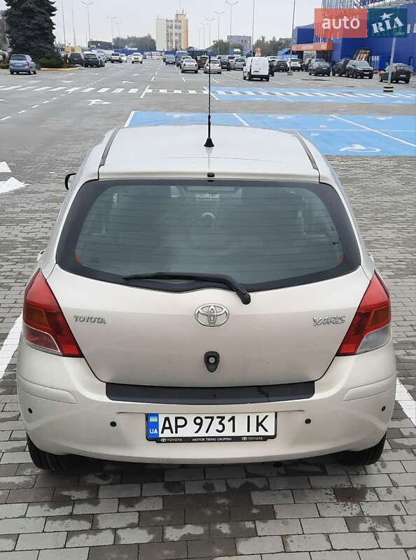 Toyota Yaris 2008