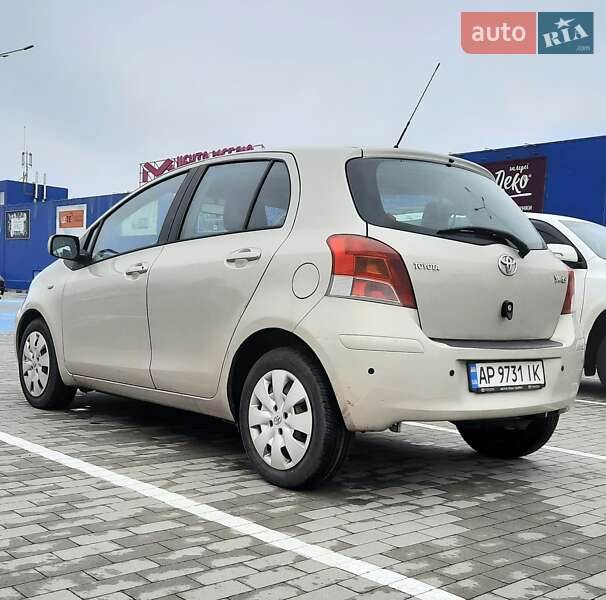 Toyota Yaris 2008