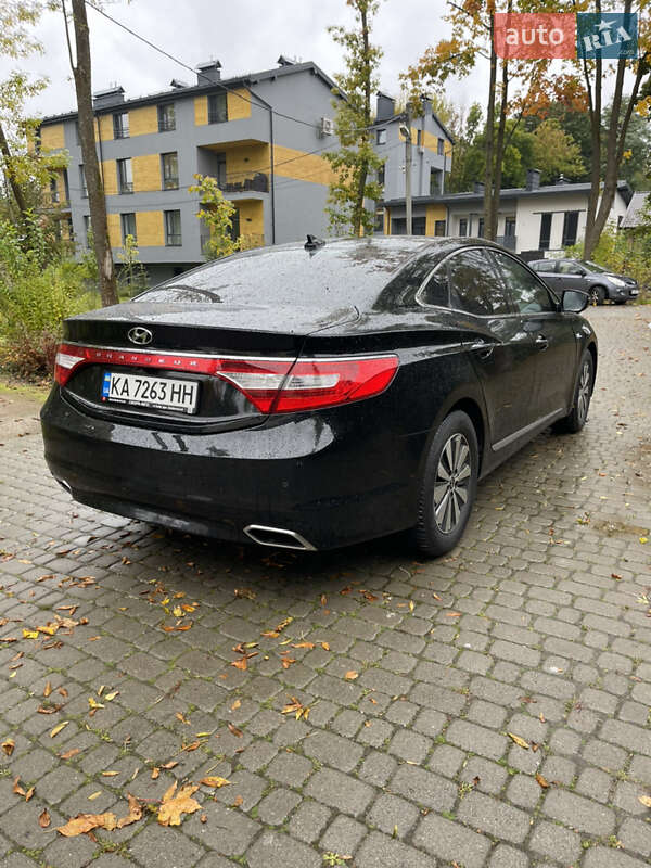 Hyundai Grandeur 2016