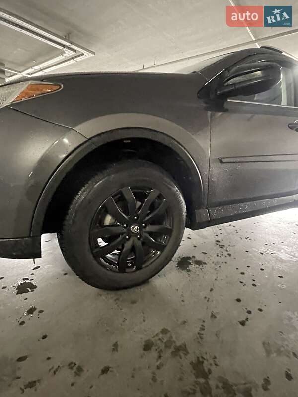 Toyota RAV4 2016