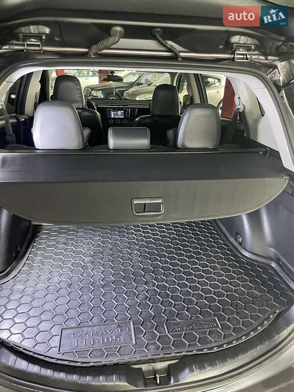 Toyota RAV4 2016