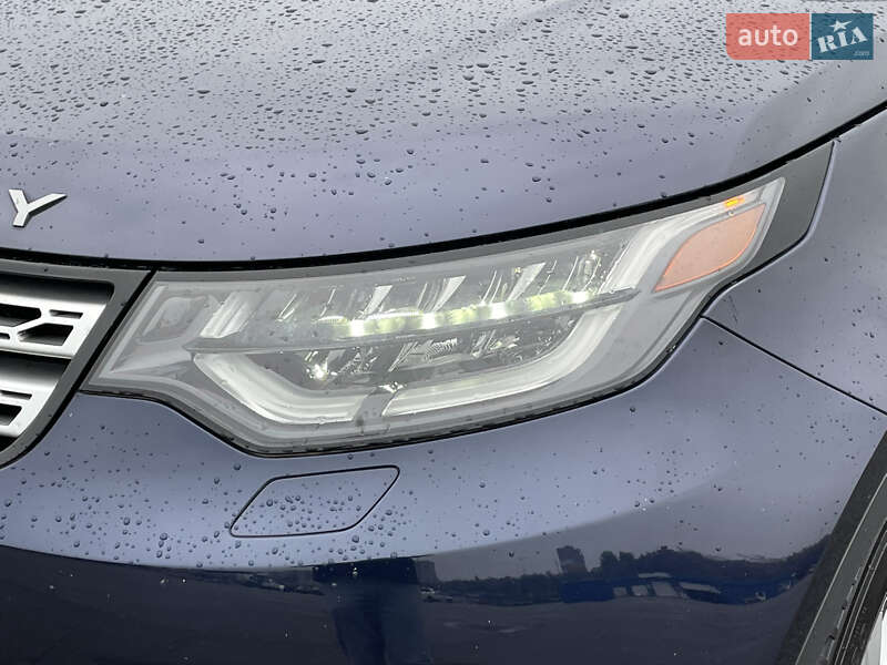 Land Rover Discovery 2018