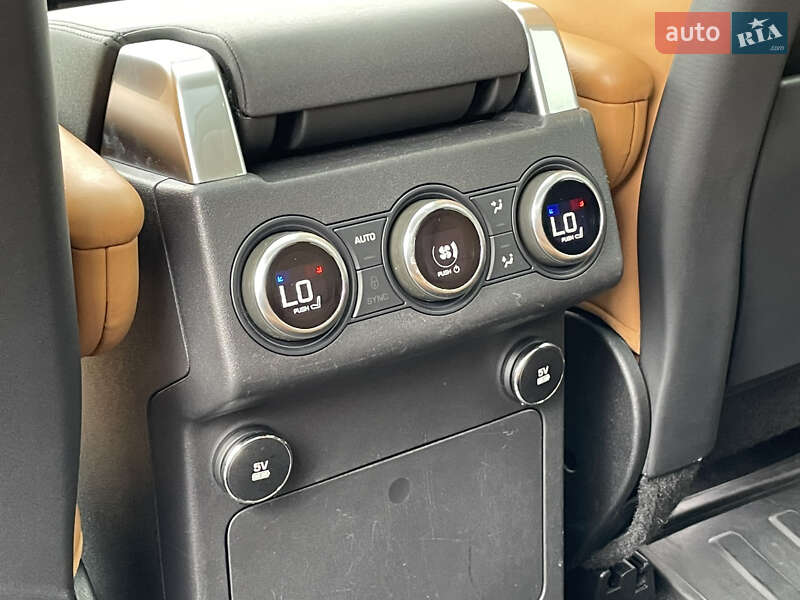 Land Rover Discovery 2018