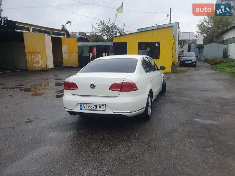 Volkswagen Passat 2012