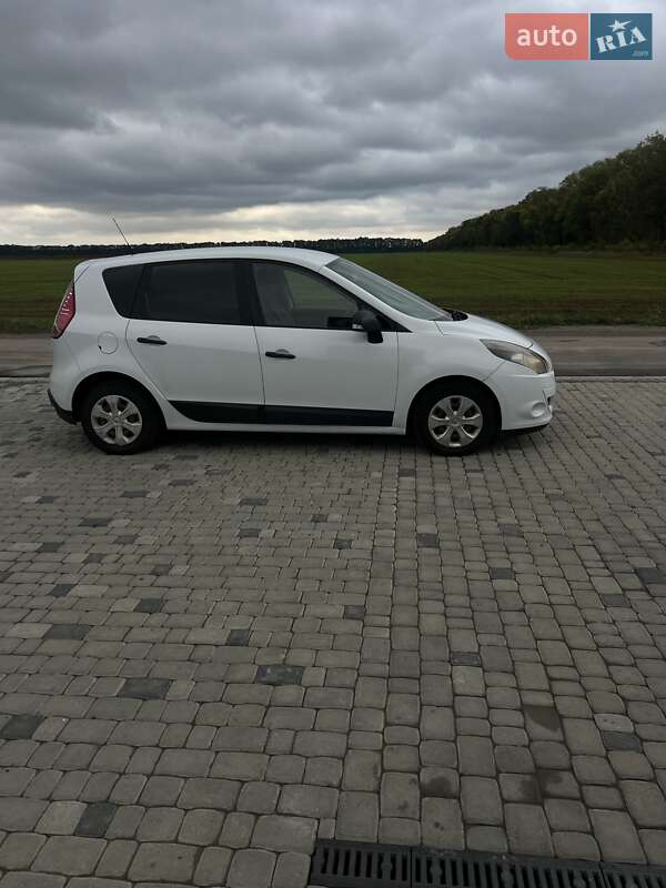 Renault Scenic 2010