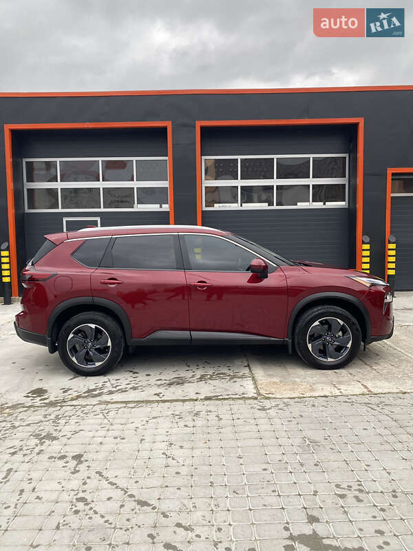 Nissan Rogue 2023
