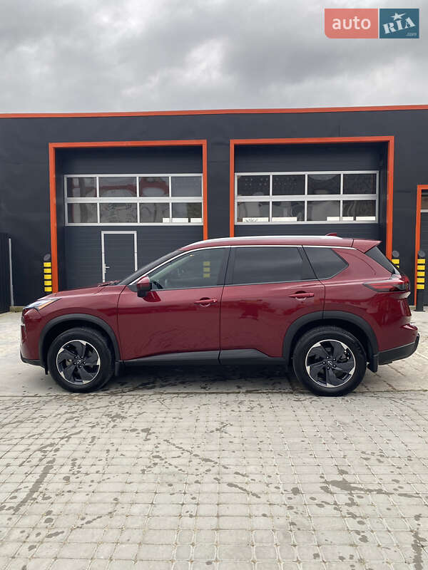Nissan Rogue 2023