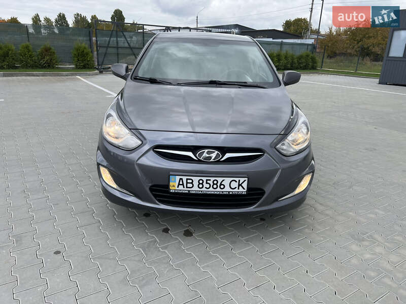 Hyundai Accent 2013