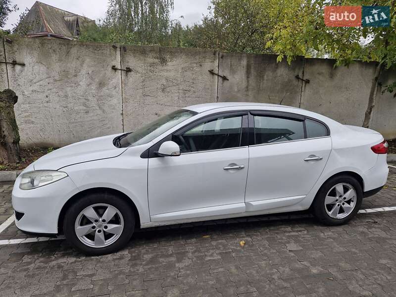 Renault Fluence 2011