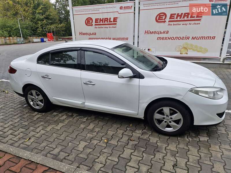 Renault Fluence 2011