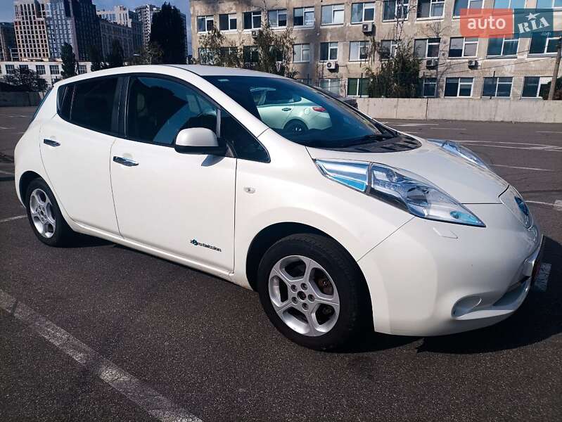 Nissan Leaf 2016