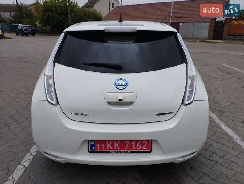 Nissan Leaf 2016