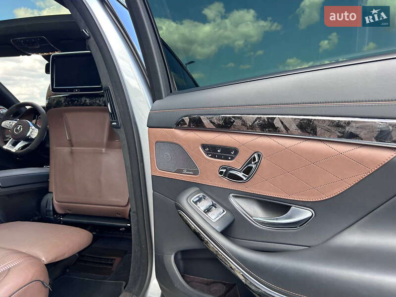 Mercedes-Benz S-Class 2014