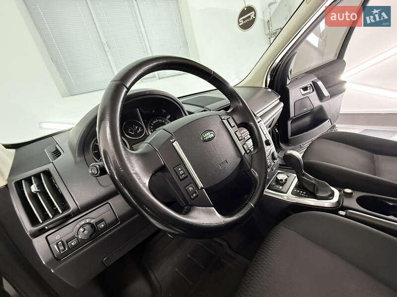 Land Rover Freelander 2011