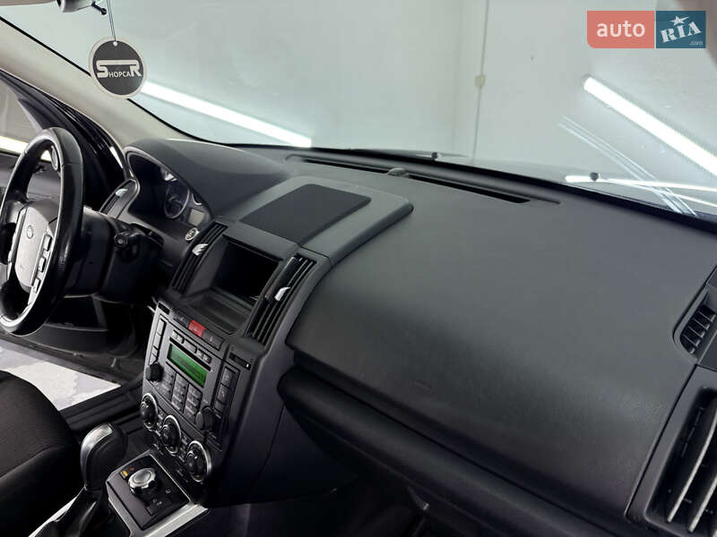 Land Rover Freelander 2011