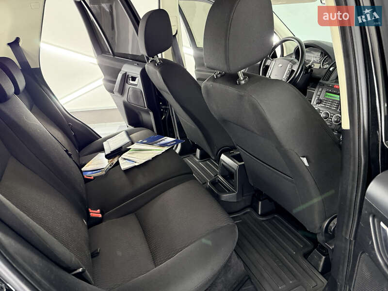 Land Rover Freelander 2011