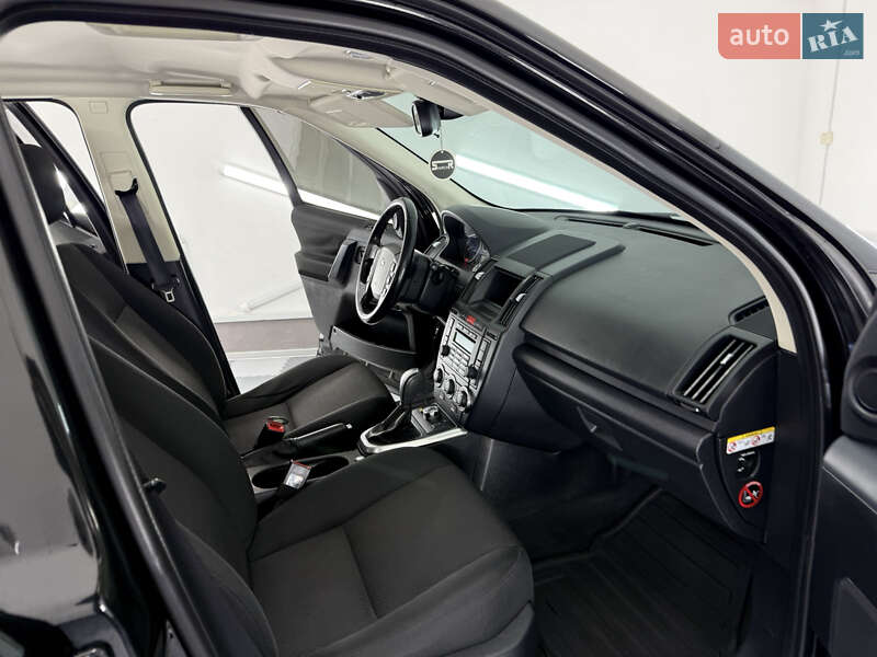 Land Rover Freelander 2011