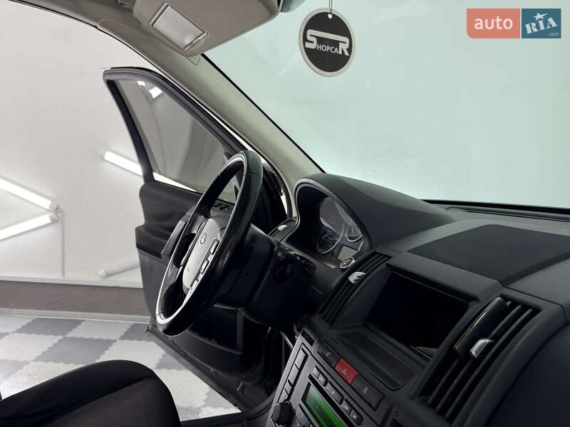 Land Rover Freelander 2011