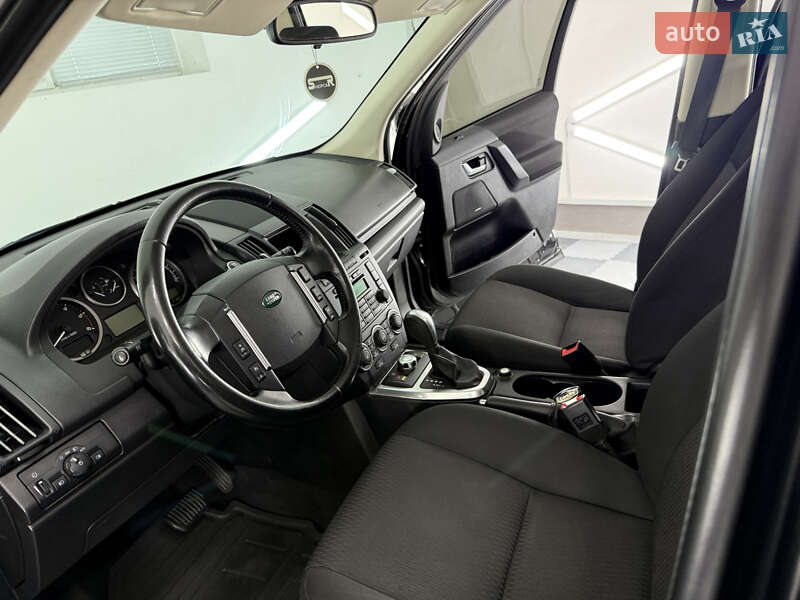 Land Rover Freelander 2011