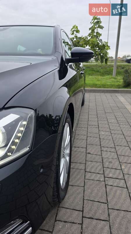 Volkswagen Passat 2011