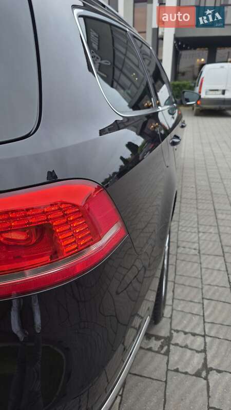 Volkswagen Passat 2011