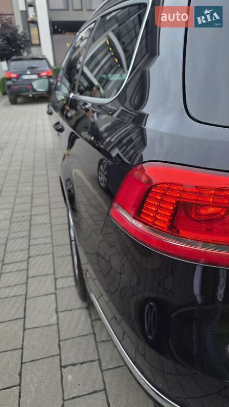 Volkswagen Passat 2011