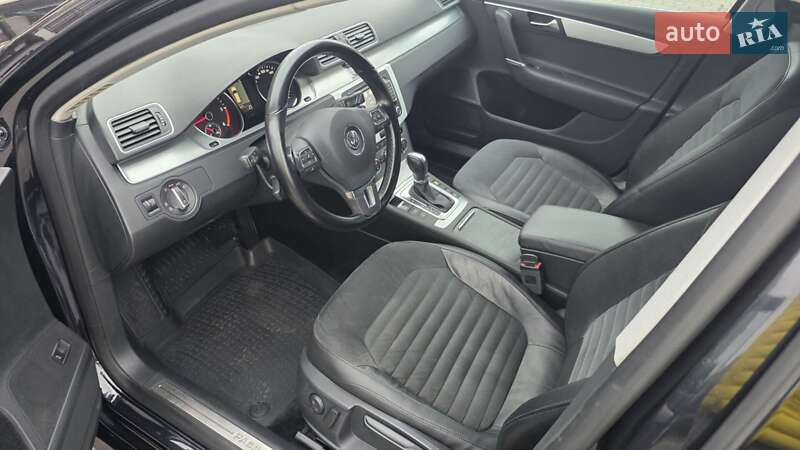 Volkswagen Passat 2011