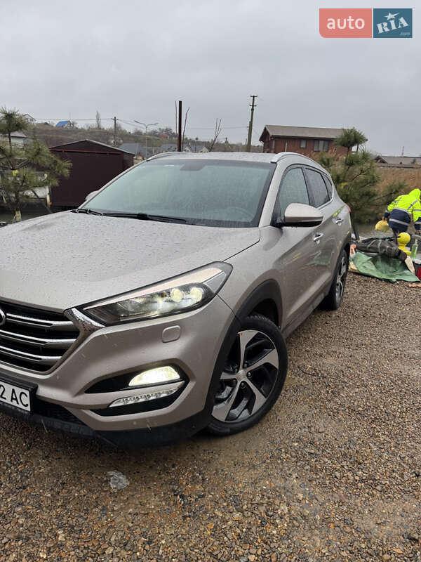 Hyundai Tucson 2016