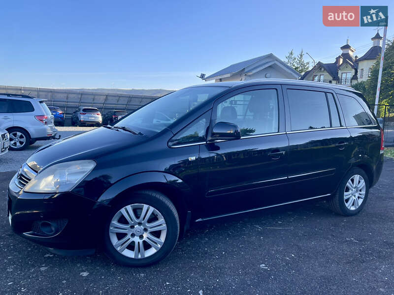 Opel Zafira 2010