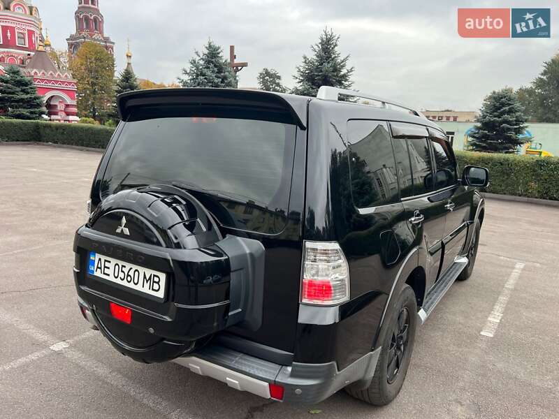 Mitsubishi Pajero Wagon 2008