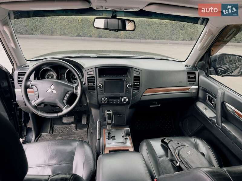 Mitsubishi Pajero Wagon 2008