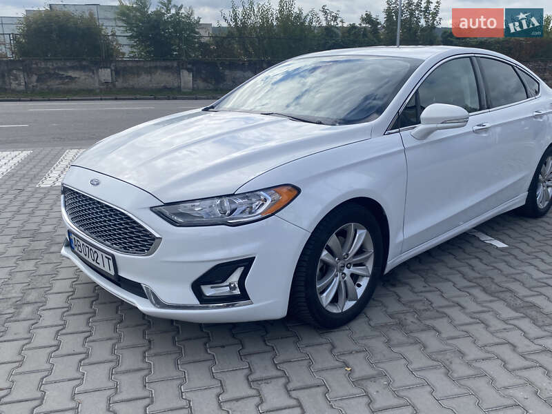 Ford Fusion 2019