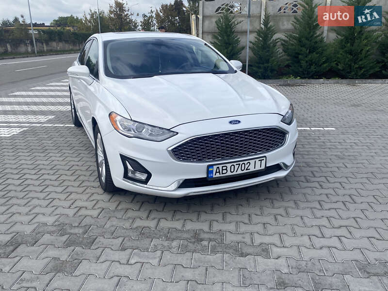 Ford Fusion 2019