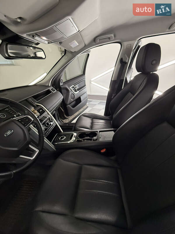 Land Rover Discovery Sport 2015