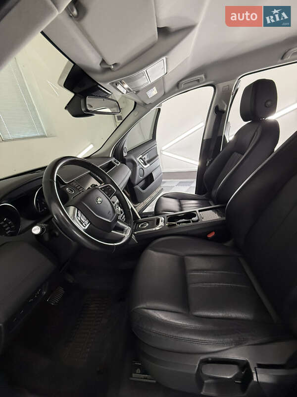 Land Rover Discovery Sport 2015